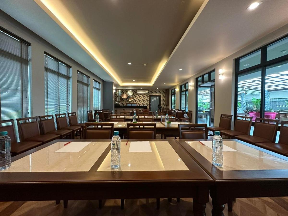 Mangrove Prestige Hotel Na Chom Thian Buitenkant foto
