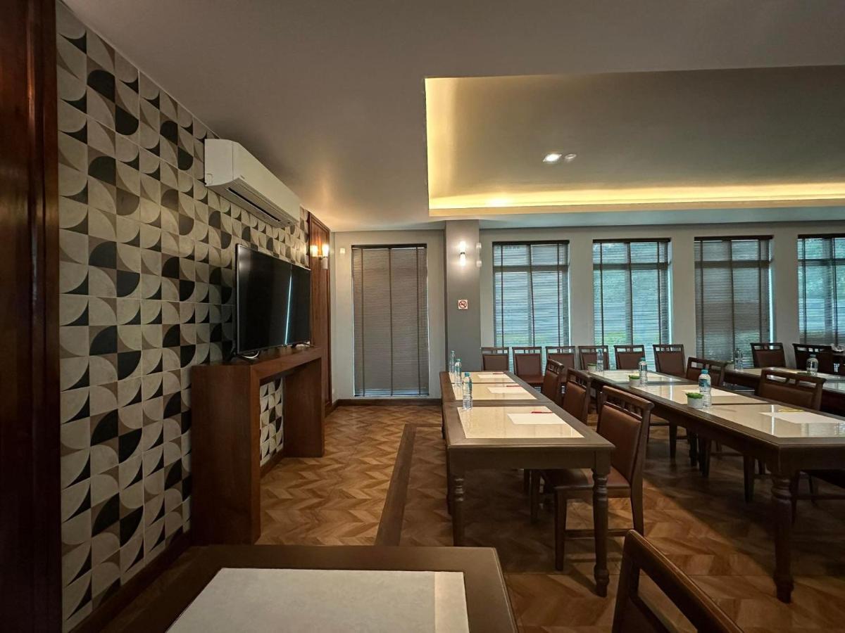 Mangrove Prestige Hotel Na Chom Thian Buitenkant foto