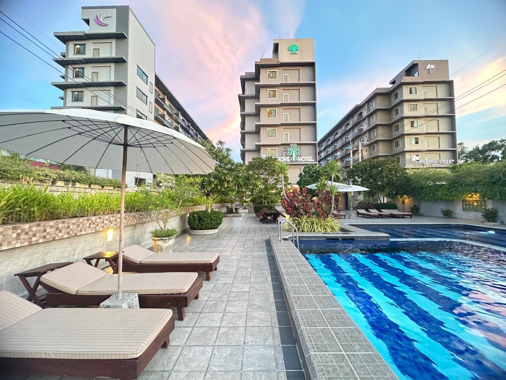 Mangrove Prestige Hotel Na Chom Thian Buitenkant foto