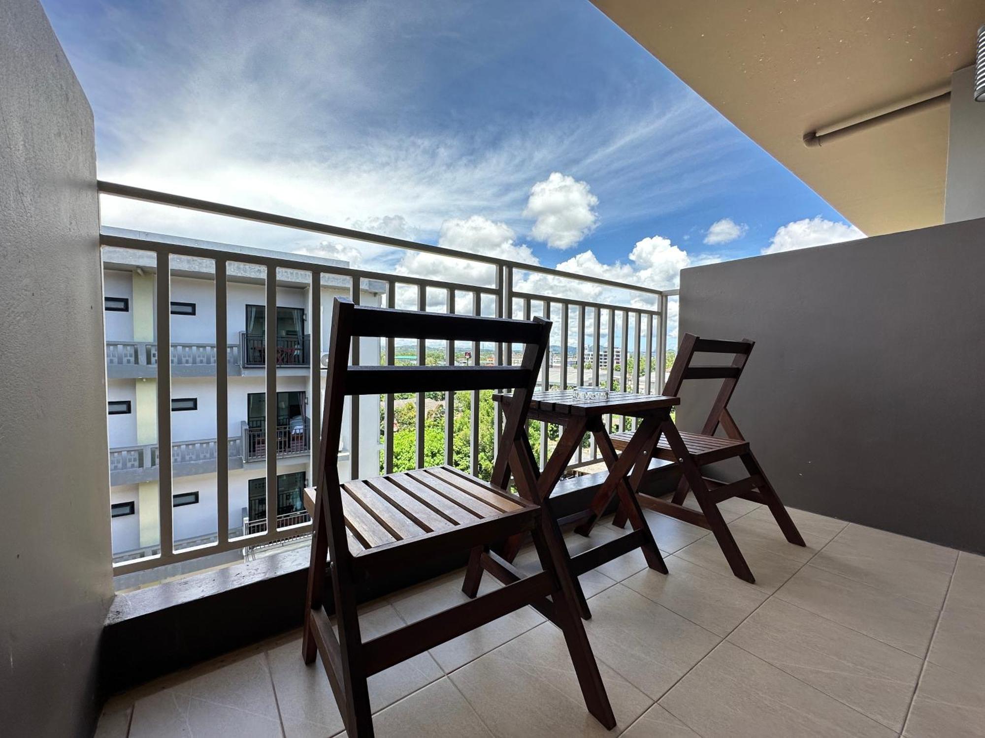 Mangrove Prestige Hotel Na Chom Thian Buitenkant foto
