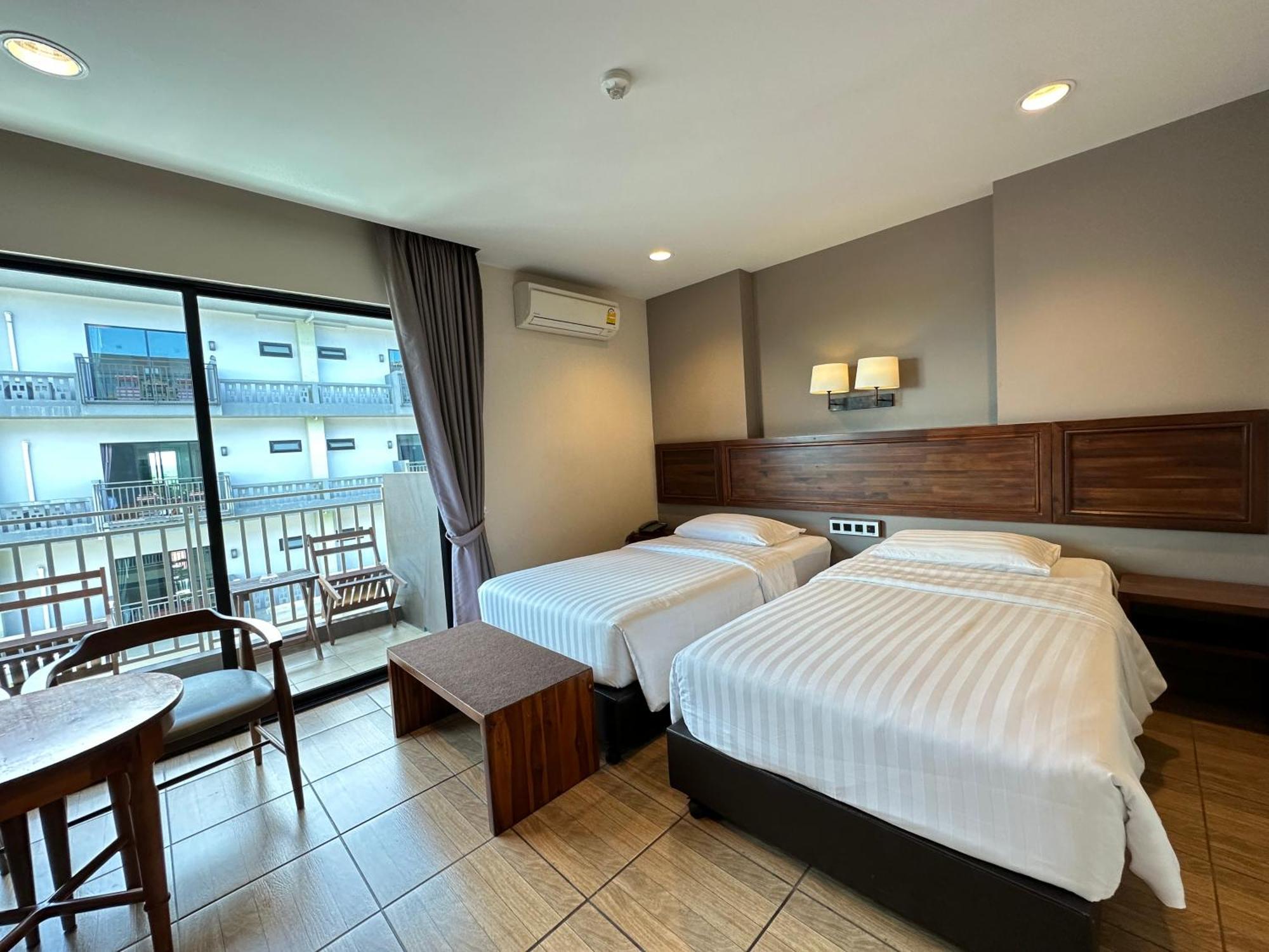 Mangrove Prestige Hotel Na Chom Thian Buitenkant foto